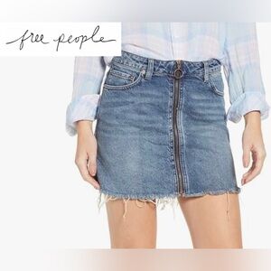 Free People Blue Denim Mini Skirt 🦋| Size: 28